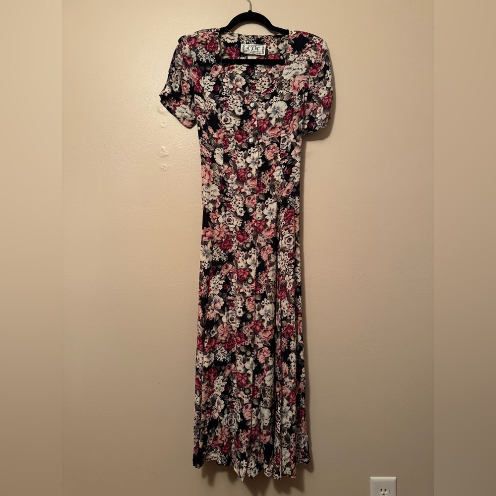 Vintage Floral Maxi Dress